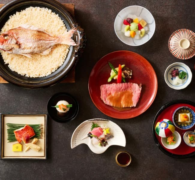 東京で味わう伝統的な会席料理｜八芳園 料亭「壺中庵 - KOCHUAN」