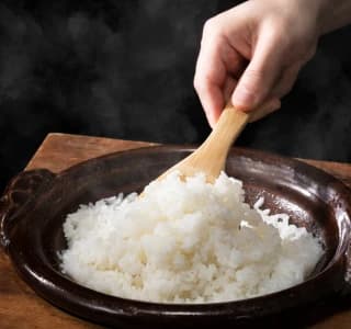 土鍋で炊いた鳥取県産のお米「星空舞」