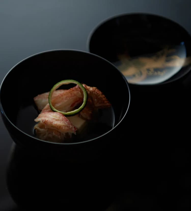 東京で味わう伝統的な会席料理|八芳園 料亭「壺中庵 - KOCHUAN」 東京で味わう伝統的な会席料理|八芳園 料亭「壺中庵 - KOCHUAN」